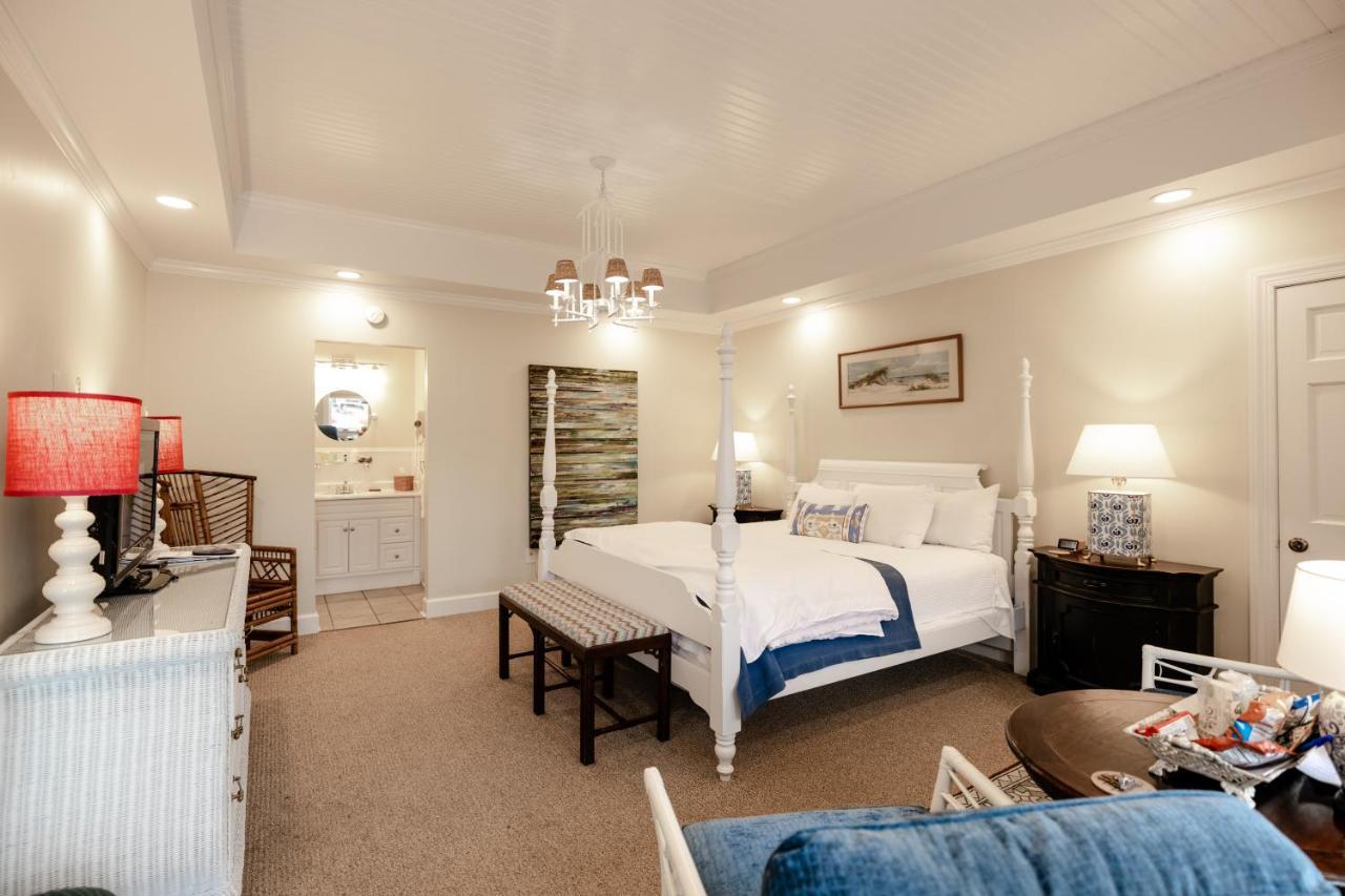 The Chesapeake Inn Urbanna Bagian luar foto